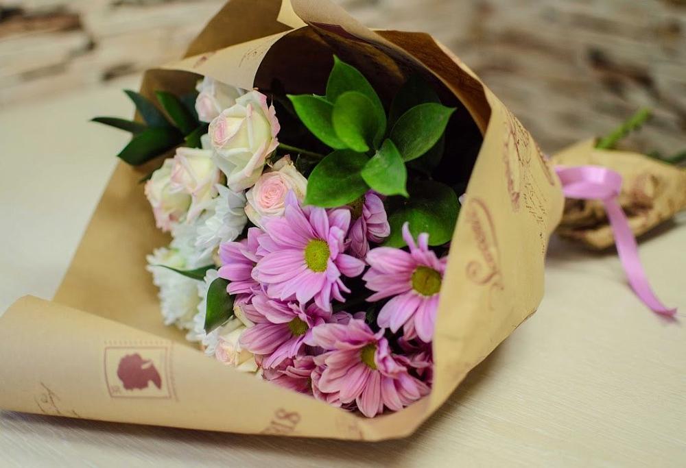 Букет цветов из: Розы и Хризантемы в Ивановское