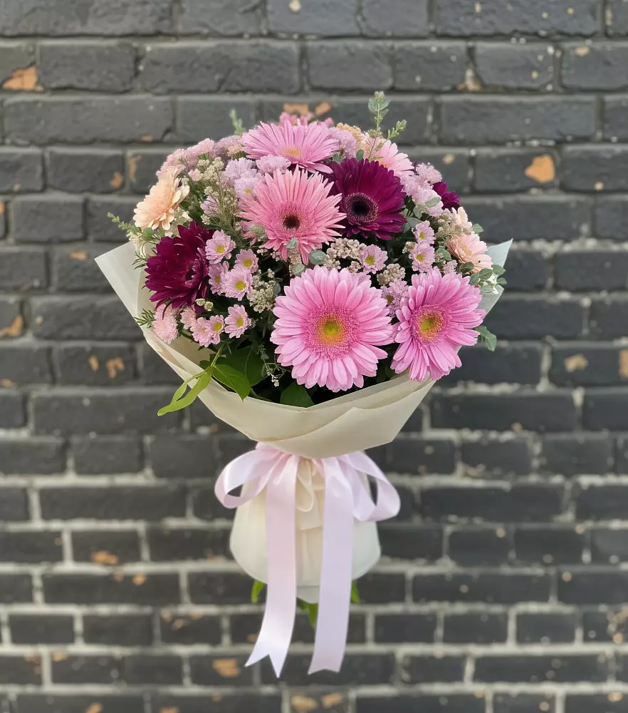 Букет цветов из: Герберы и Хризантемы в Ивановское