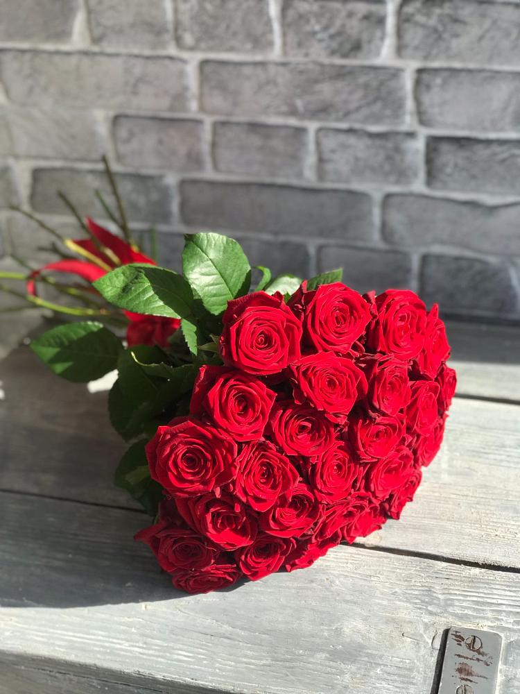 Букет Красные розы Фридом в Ивановское