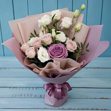 Букет цветов из:  Розы и Лизиантусы в Ивановское