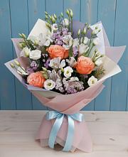 Букет цветов из:  Лизиантусы, Розы, Альстромерии и Гипсофила в Ивановское