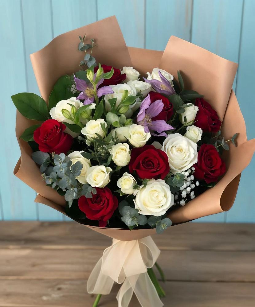 Букет цветов из: Розы и Альстромерии в Ивановское