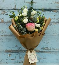 Букет цветов из:  Розы и Лизиантусы в Ивановское